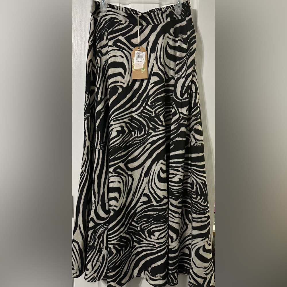 New with tags Flint & Moss Zebra Print Maxi Skirt size Large